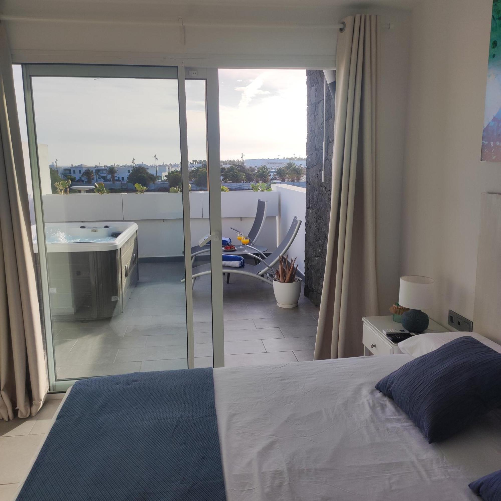 Nunoli Duplex Luxury Playa Blancaヴィラ エクステリア 写真